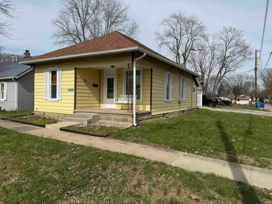 519 Ash Street, Mount Carmel, IL 62863 - #3