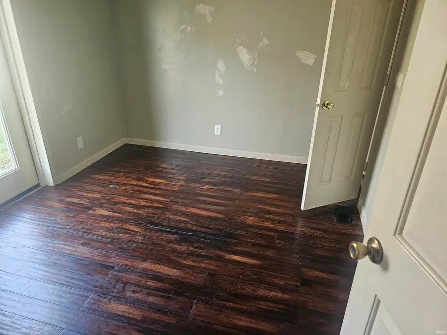 1121 N State Road 67 Highway, Martinsville, IN 46151 - #3