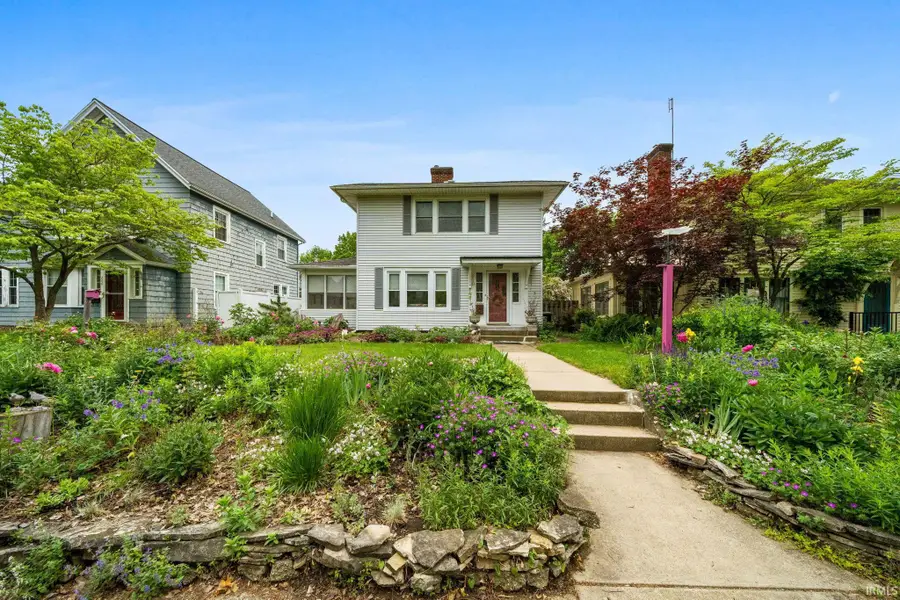 210 Wakewa Avenue, South Bend, IN 46617 - #3