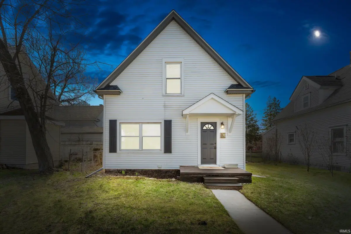 131 E Marion Street, Mishawaka, IN 46545 - #1