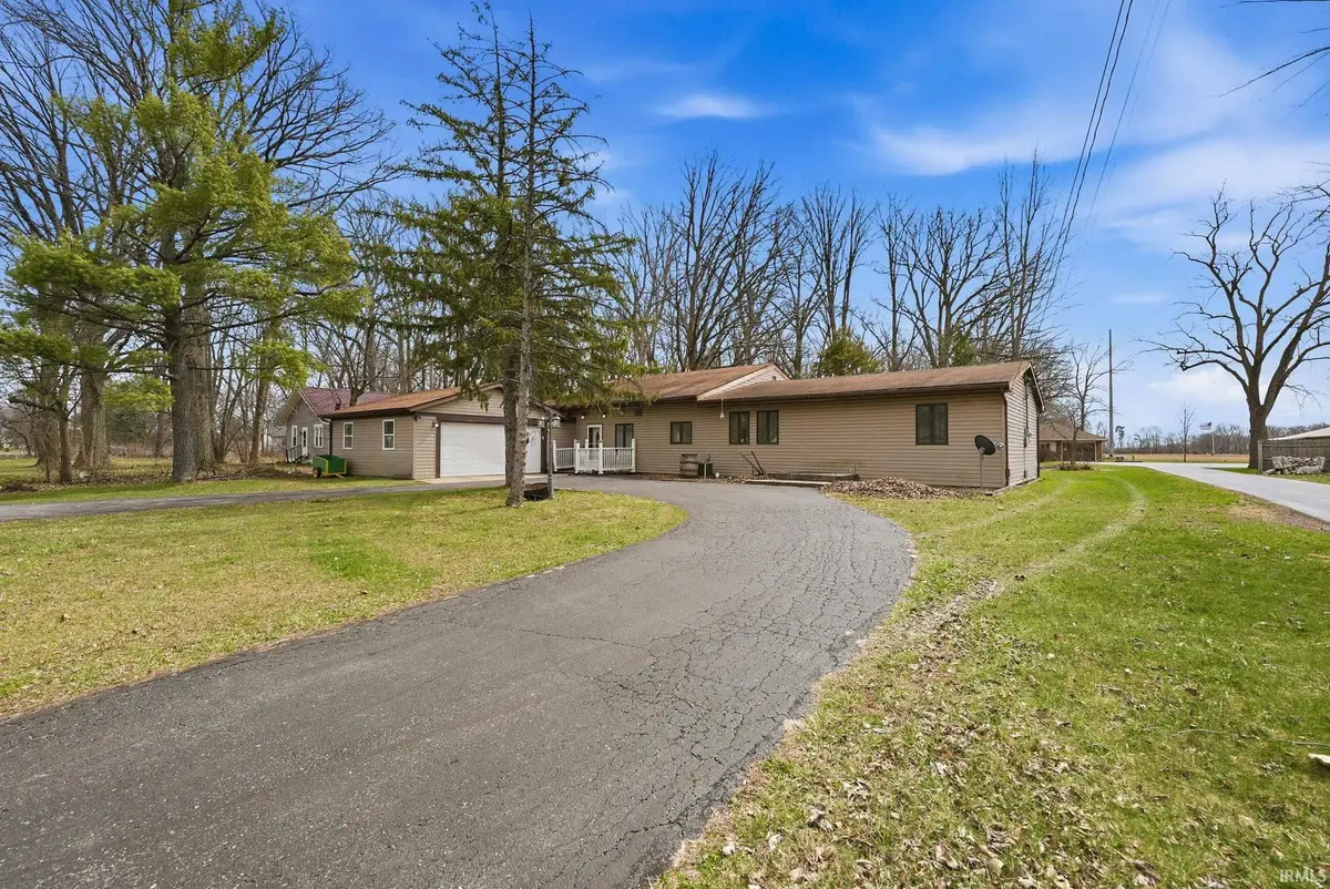 610 W Spring Street, Bluffton, IN 46714 - #1