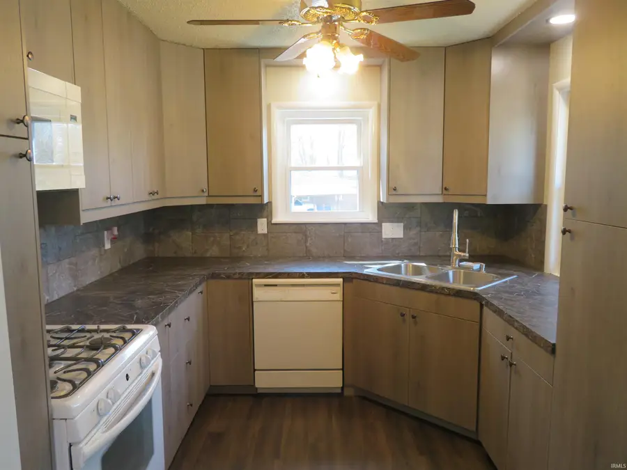 1937 S Walnut Lane, Evansville, IN 47714 - #3