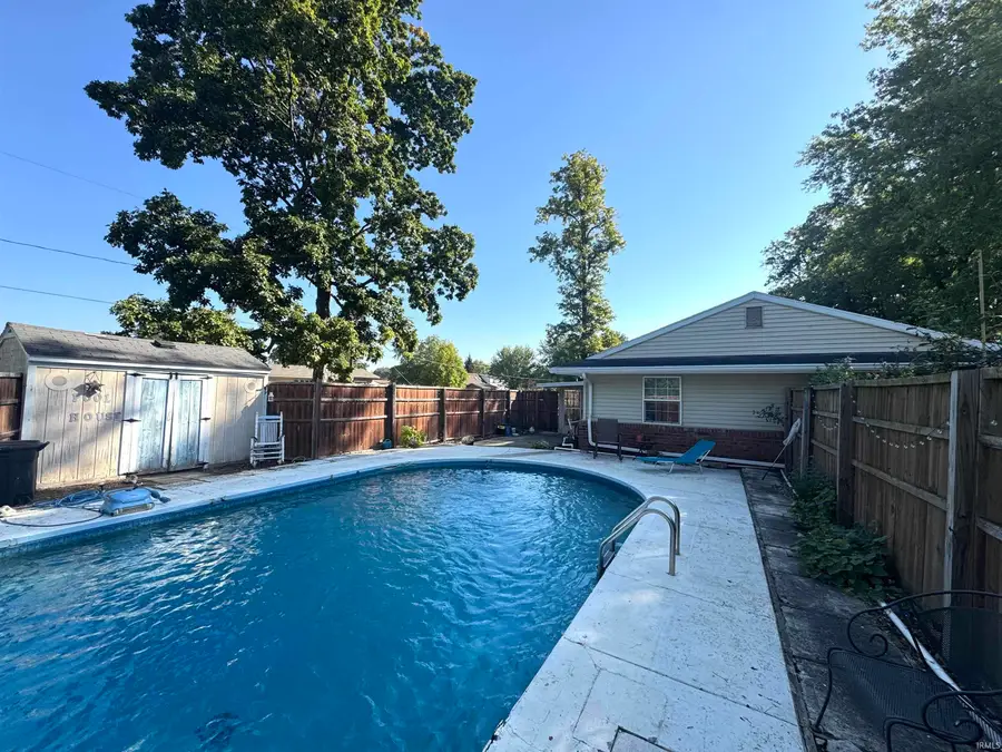 6416 W Franwood Circle, Yorktown, IN 47396 - #2