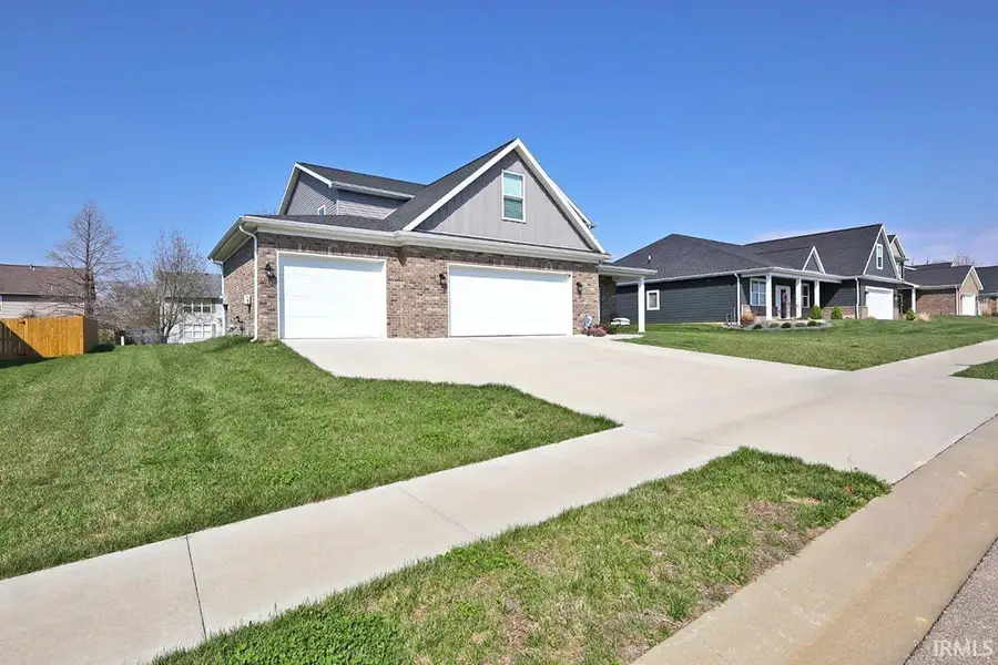 19202 Braeburn Drive, Evansville, IN 47725 - #2