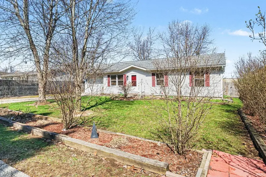 306 W Hillside Drive, Syracuse, IN 46567 - #2