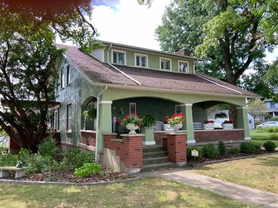 611 E 3rd Street, Brookston, IN 47923 - #2