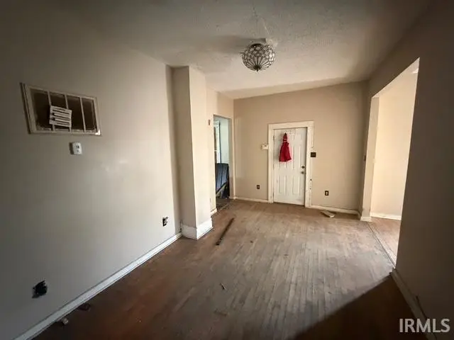 1617 E Jackson Street, Muncie, IN 47305 - #2