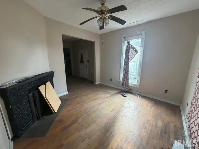 1617 E Jackson Street, Muncie, IN 47305 - #3