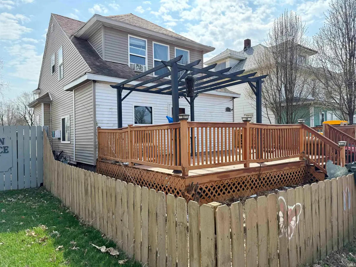 2512 Mishawaka Avenue, South Bend, IN 46615 - #1