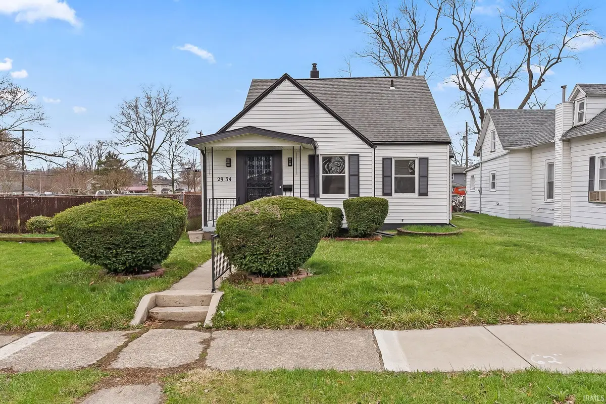 2934 Holton Avenue, Fort Wayne, IN 46806 - #1