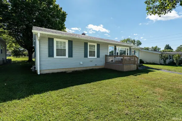 2812 Eastern Avenue, Bedford, IN 47421