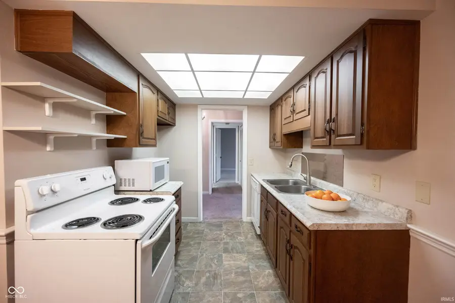 4501 N Wheeling Avenue #2-312, Muncie, IN 47304 - #2