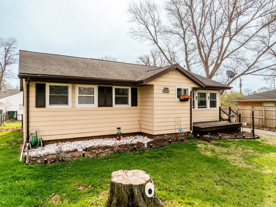 212 N Bittersweet Lane, Muncie, IN 47304 - #2