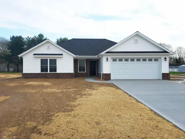 1439 W Todd Lane, Jasper, IN 47546