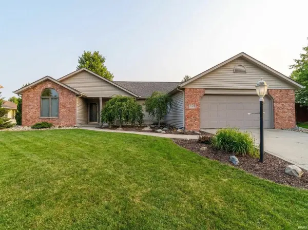 2025 York Ridge Place, Fort Wayne, IN 46818