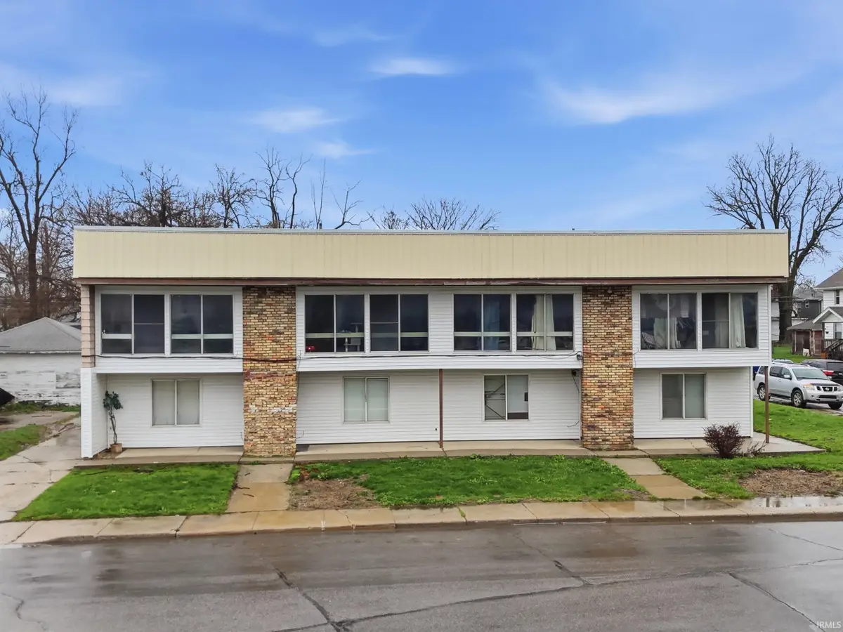1821 E Pontiac Street, Fort Wayne, IN 46803 - #1