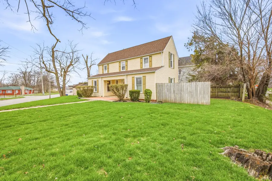 229 W Spencer Avenue, Marion, IN 46952 - #2