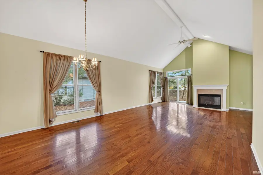 1342 Bridge Water Way, Mishawaka, IN 46545 - #3