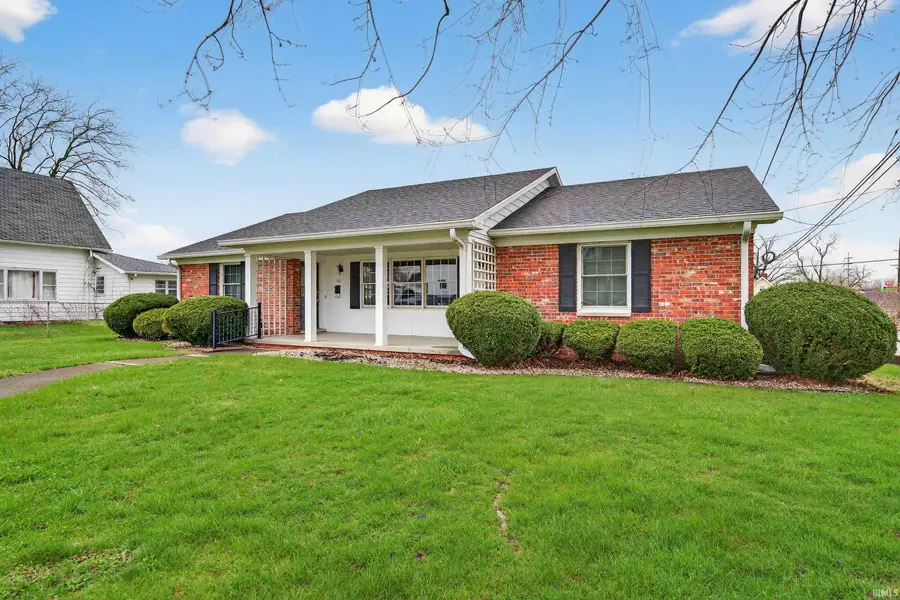 112 W Howard Street, Galveston, IN 46932 - #2