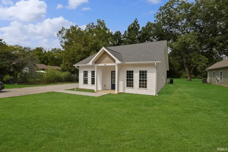 608 E Emerson Street, Princeton, IN 47670 - #2