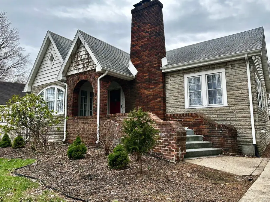 19530 Paxson Drive N, South Bend, IN 46637 - #3