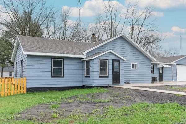 55301 Fairview Avenue, South Bend, IN 46628