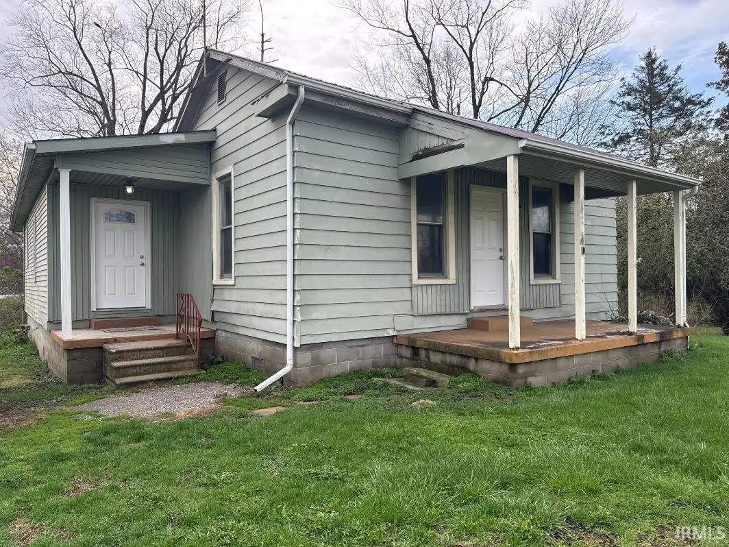 1214 E Bellmont Road, Decatur, IN 46733 - #1