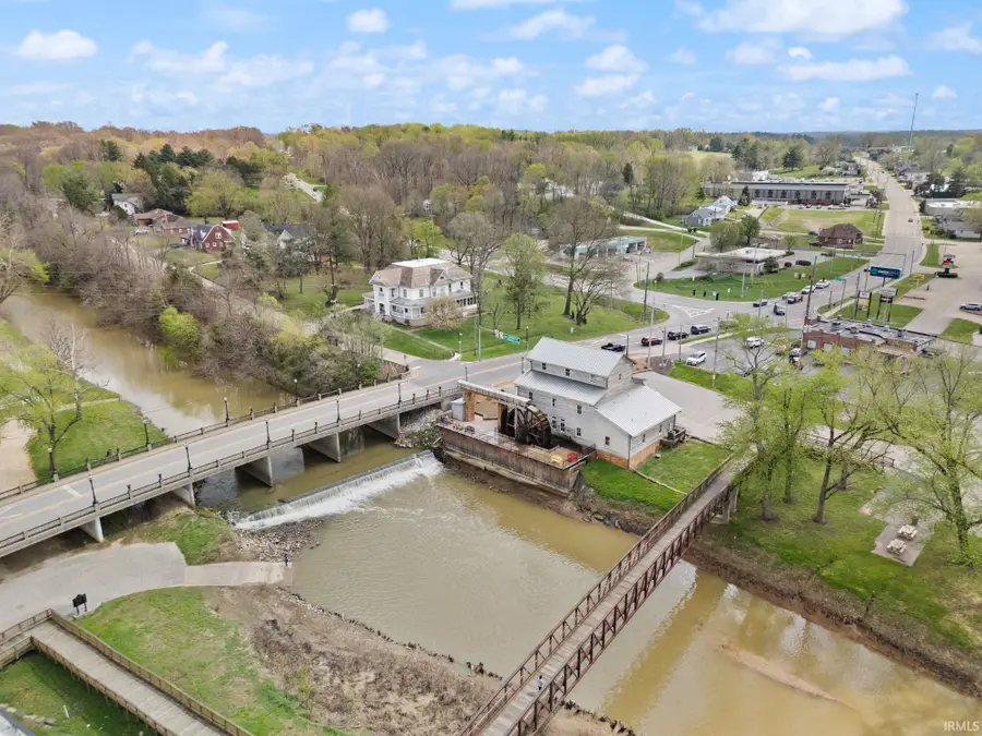 410 Riverside Drive, Jasper, IN 47546 - #3