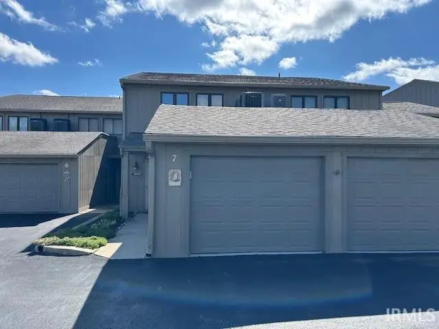 12601 N Pleasant Grove Road, Syracuse, IN 46567 - #2