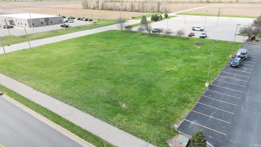 Sixth Street, Monticello, IN 47960 - #3