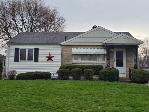 2405 Rockne Drive, South Bend, IN 46615