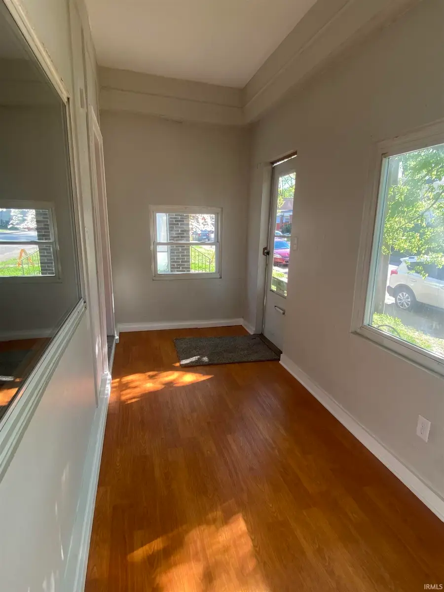 1025 N Second Avenue, Evansville, IN 47710 - #3