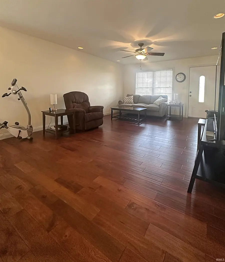 903 SW 6th Street, Washington, IN 47501 - #3