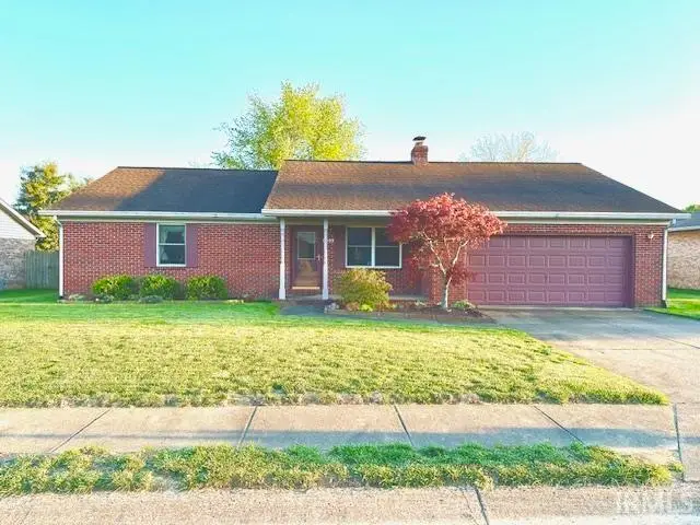 8899 Nevada Drive, Newburgh, IN 47630 - #1