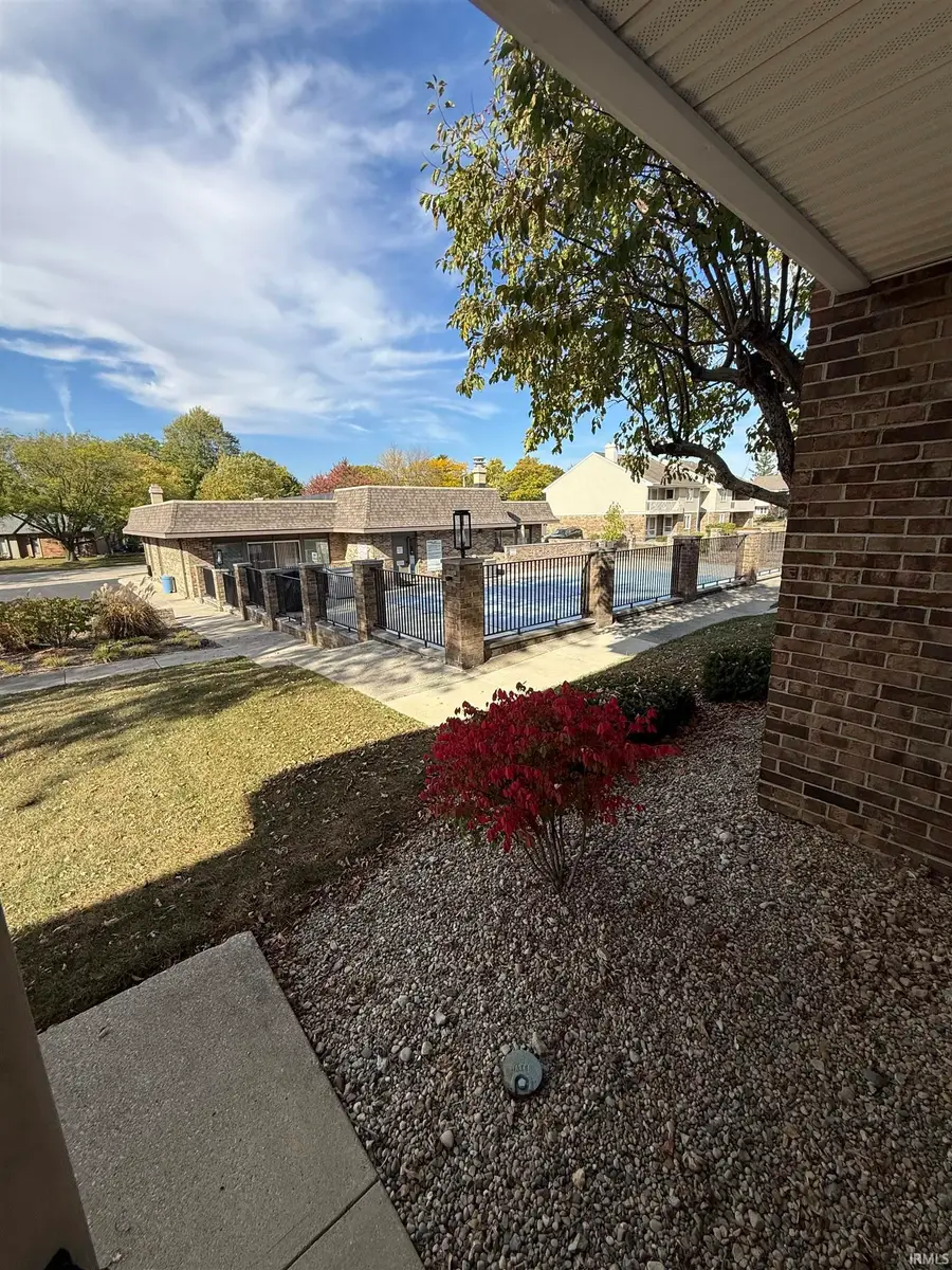 5675 S Wayne Avenue, Fort Wayne, IN 46807 - #3