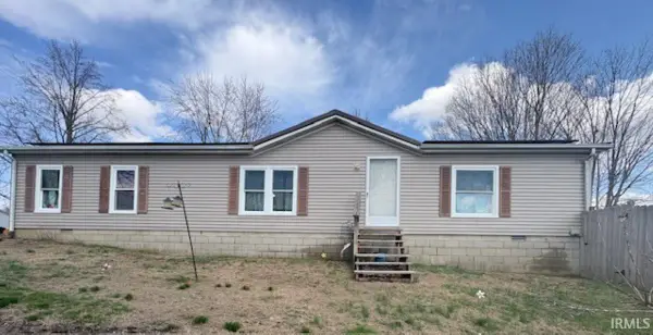 103 E Walnut Street, Petersburg, IN 47567