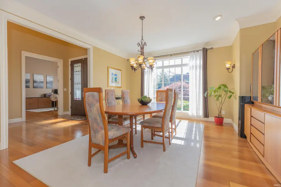 6477 Pebble Pointe Court, Newburgh, IN 47630 - #2