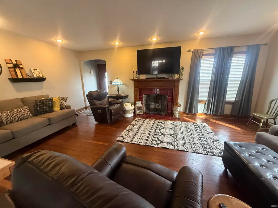 203 W Race Street, Odon, IN 47562 - #3