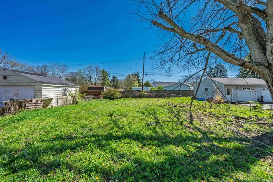 1112 S May Avenue, Muncie, IN 47302 - #3