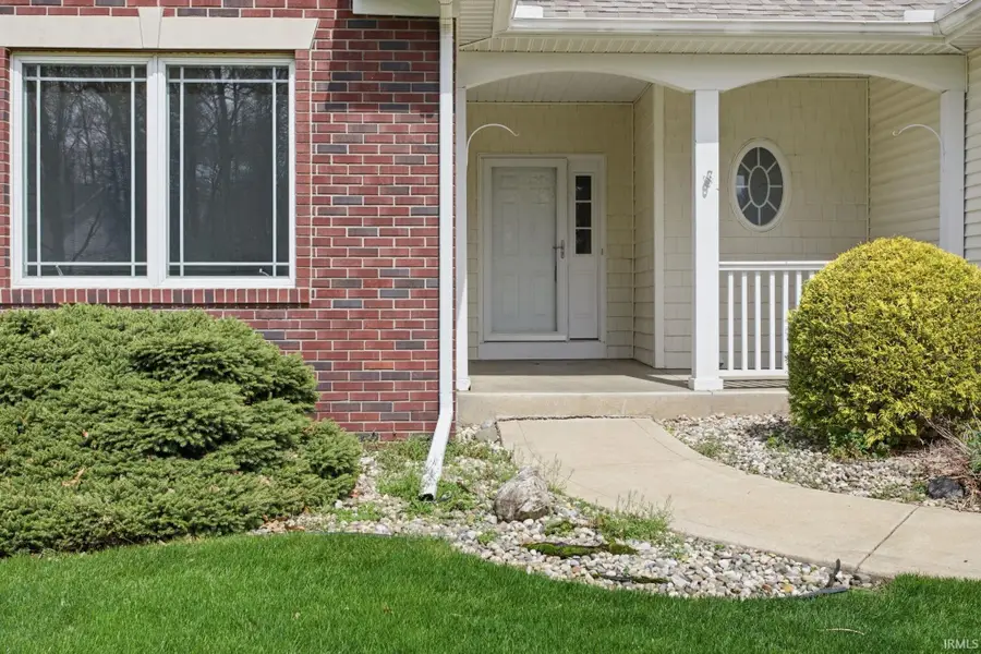 13635 Ranier Drive, Middlebury, IN 46540 - #2