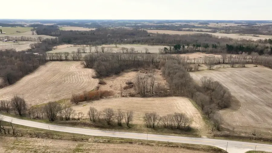 * SE 1425 Road, Akron, IN 46910 - #2