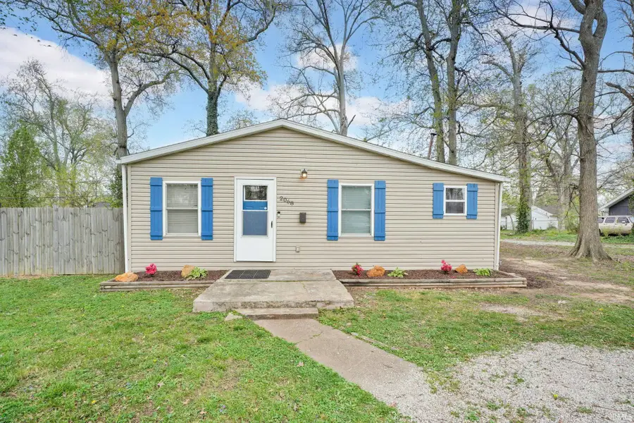 2068 Cass Avenue, Evansville, IN 47714 - #3
