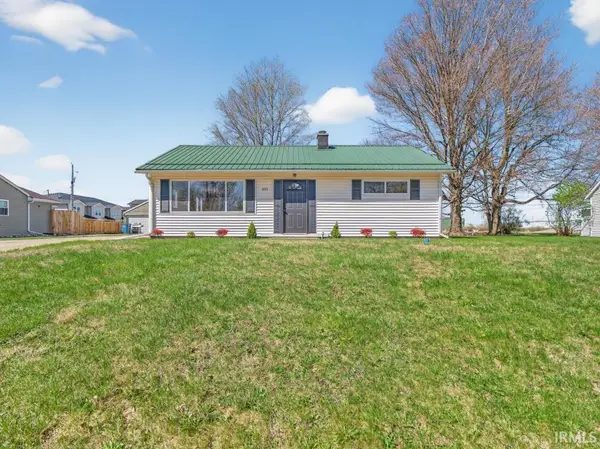 855 Chamberlin Court, New Haven, IN 46774