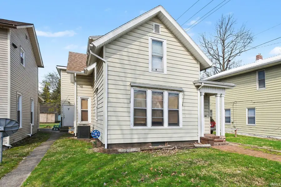 313 S 7th Street, Goshen, IN 46528 - #2