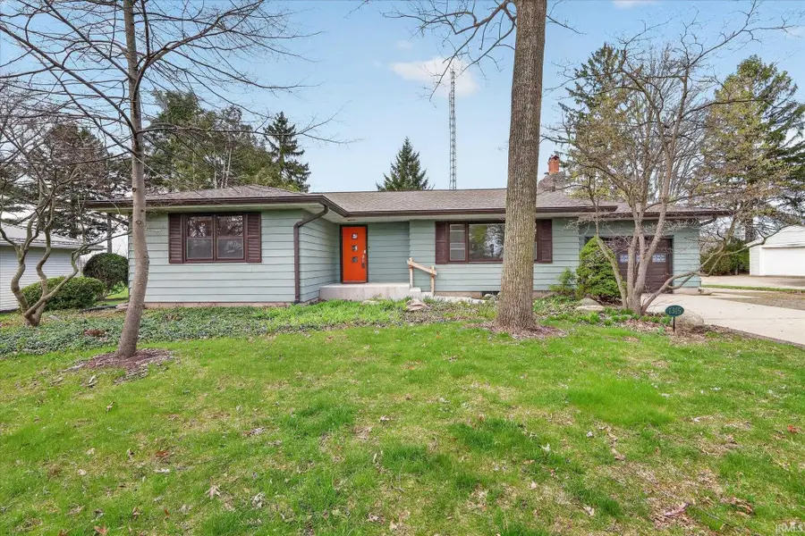 1315 E Reynolds, Goshen, IN 46528 - #2