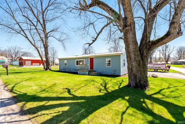 4 Ems D2 Lane, Syracuse, IN 46567