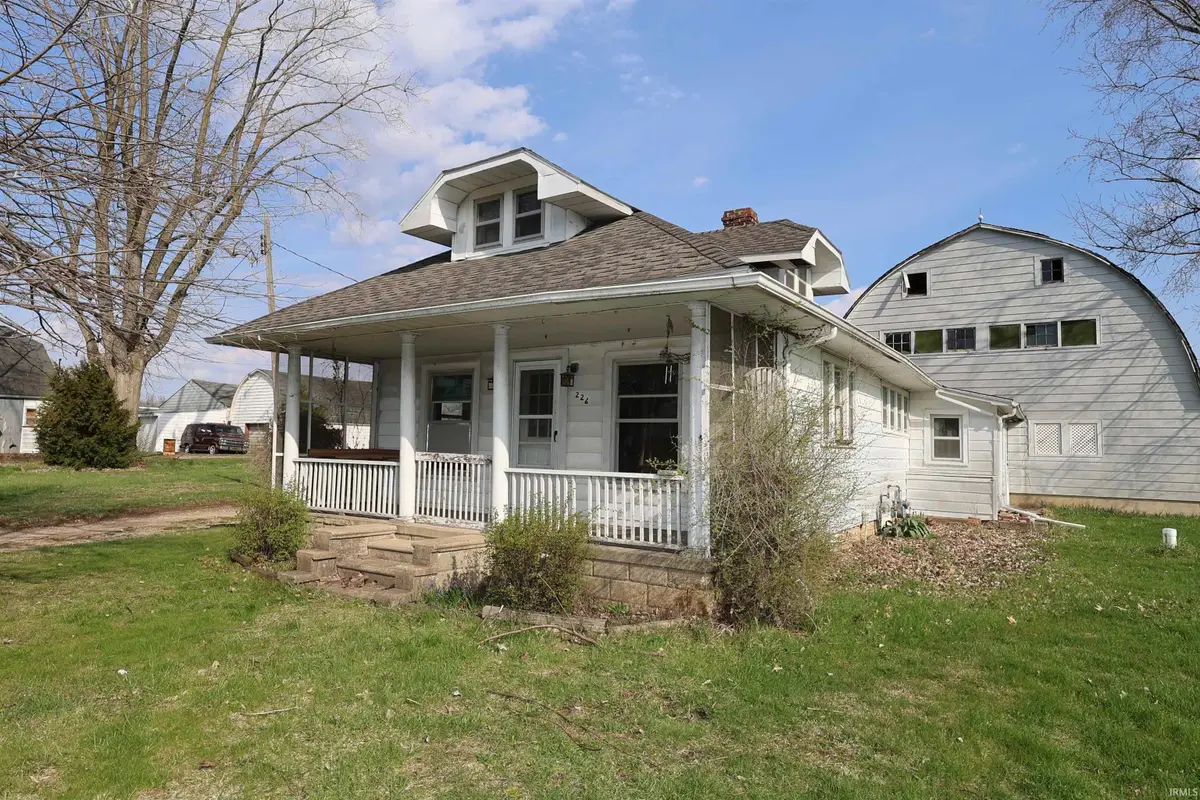 226 W 1st Road, La Paz, IN 46537 - #1