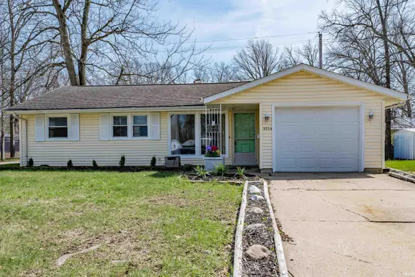 3234 Varsity Lane, Fort Wayne, IN 46805