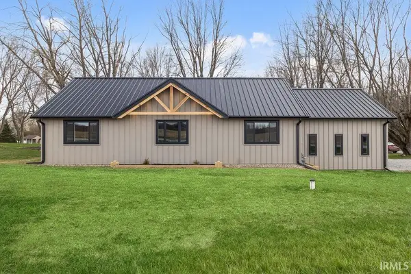 8514 S Nellie Boulevard, Claypool, IN 46510