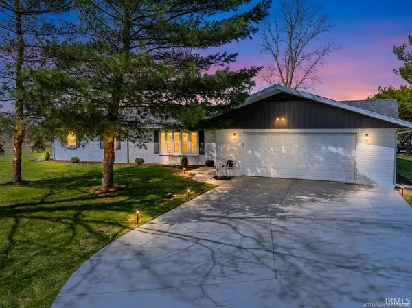 1609 E Royerton Drive, Muncie, IN 47303